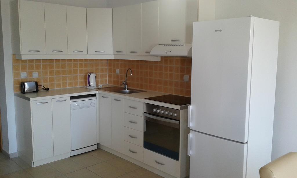Oro Apartments Petrovac الغرفة الصورة